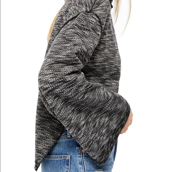 Free People Medium Sunny Days Turtleneck Overboard - Picture 6 of 10